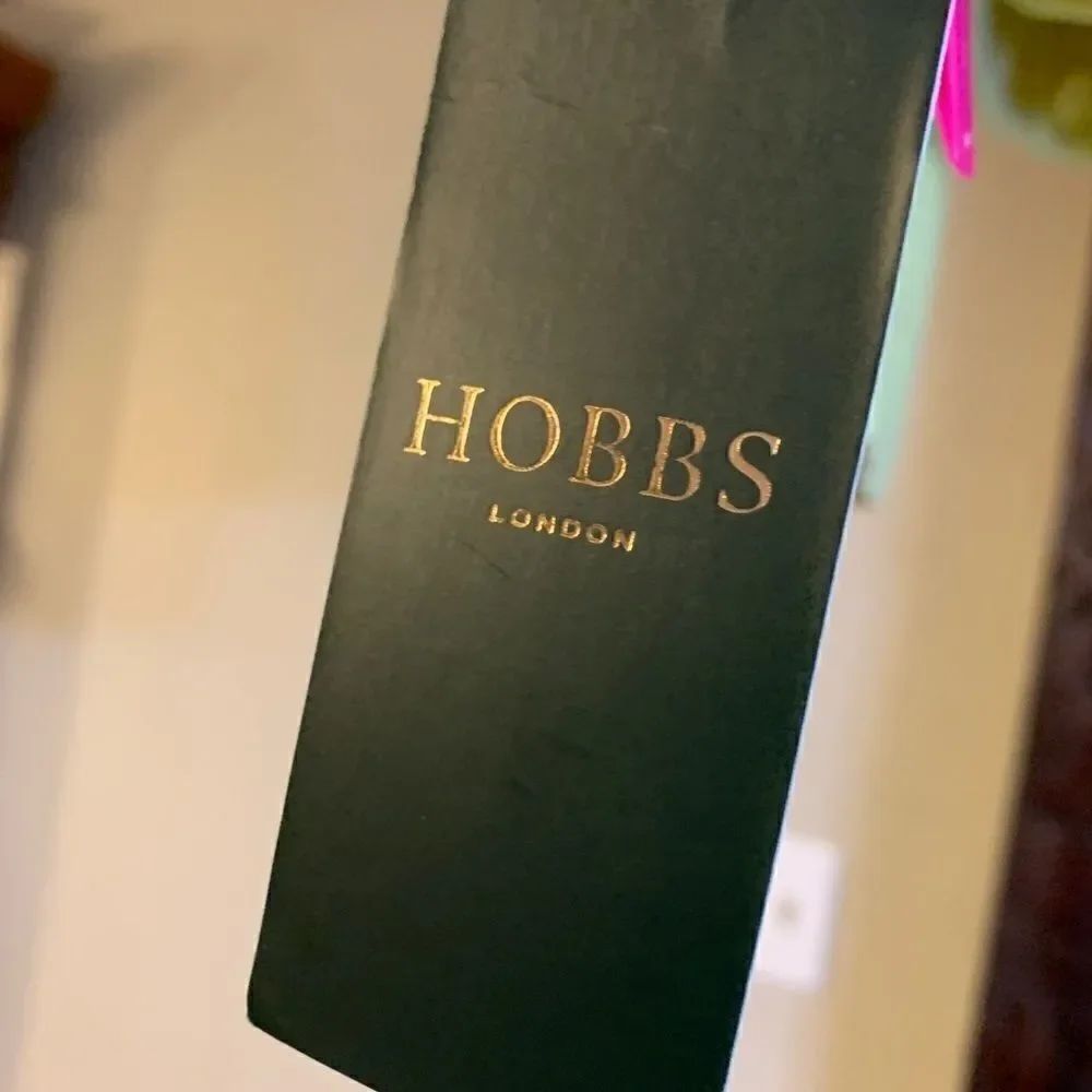 Hobbs Annie Trousers. Yellowankle Length.Nwt — image 5 of 5